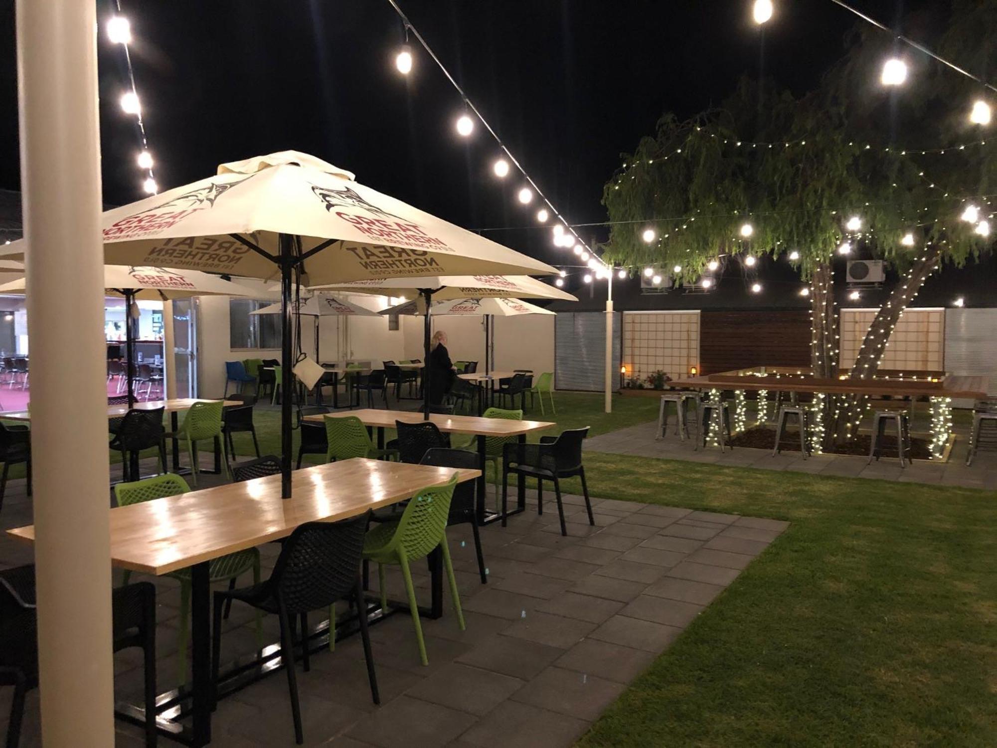 וואלארו The Anglers Inn מראה חיצוני תמונה
